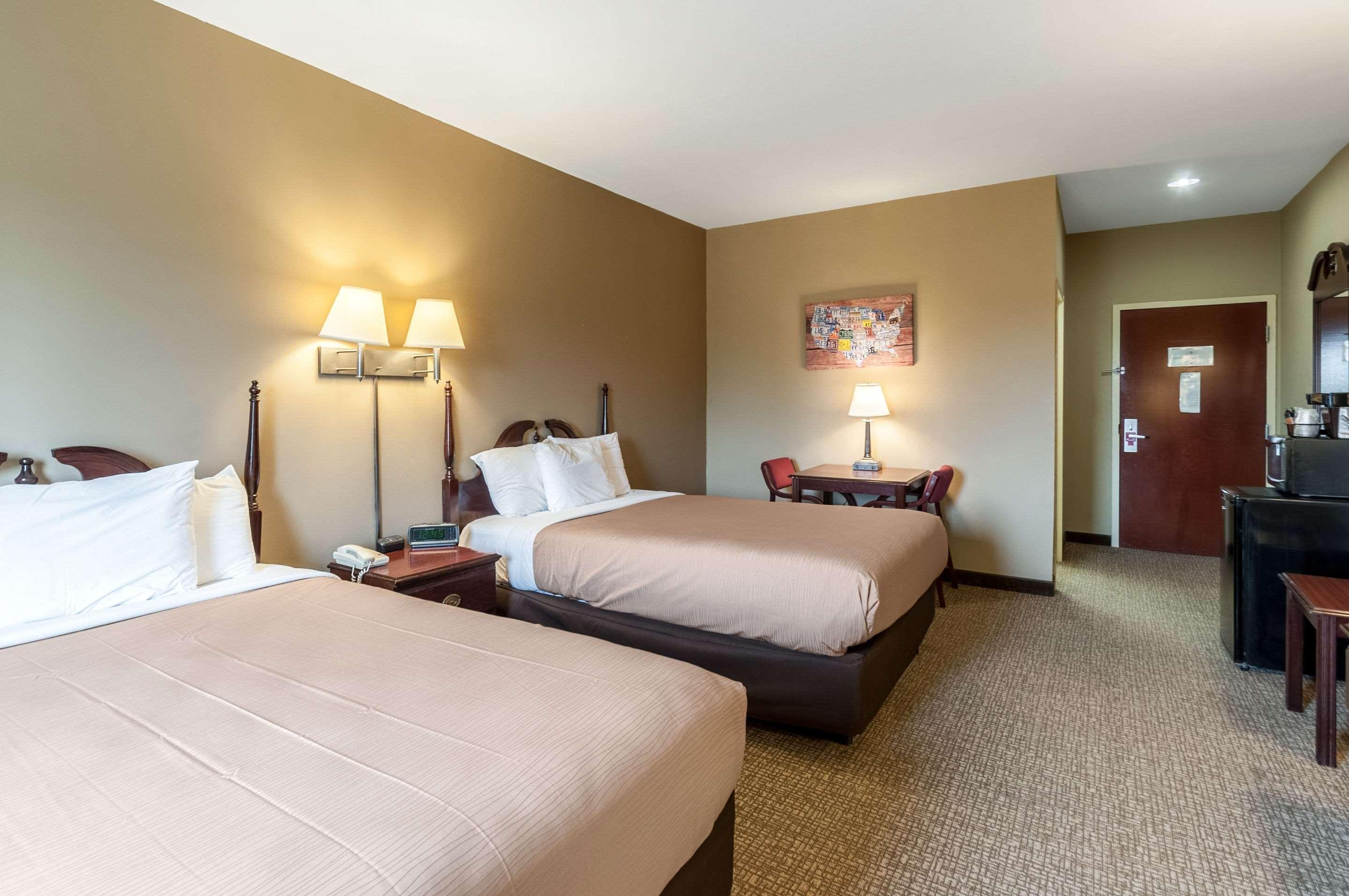 Econo Lodge Inn & Suites Middletown Ngoại thất bức ảnh
