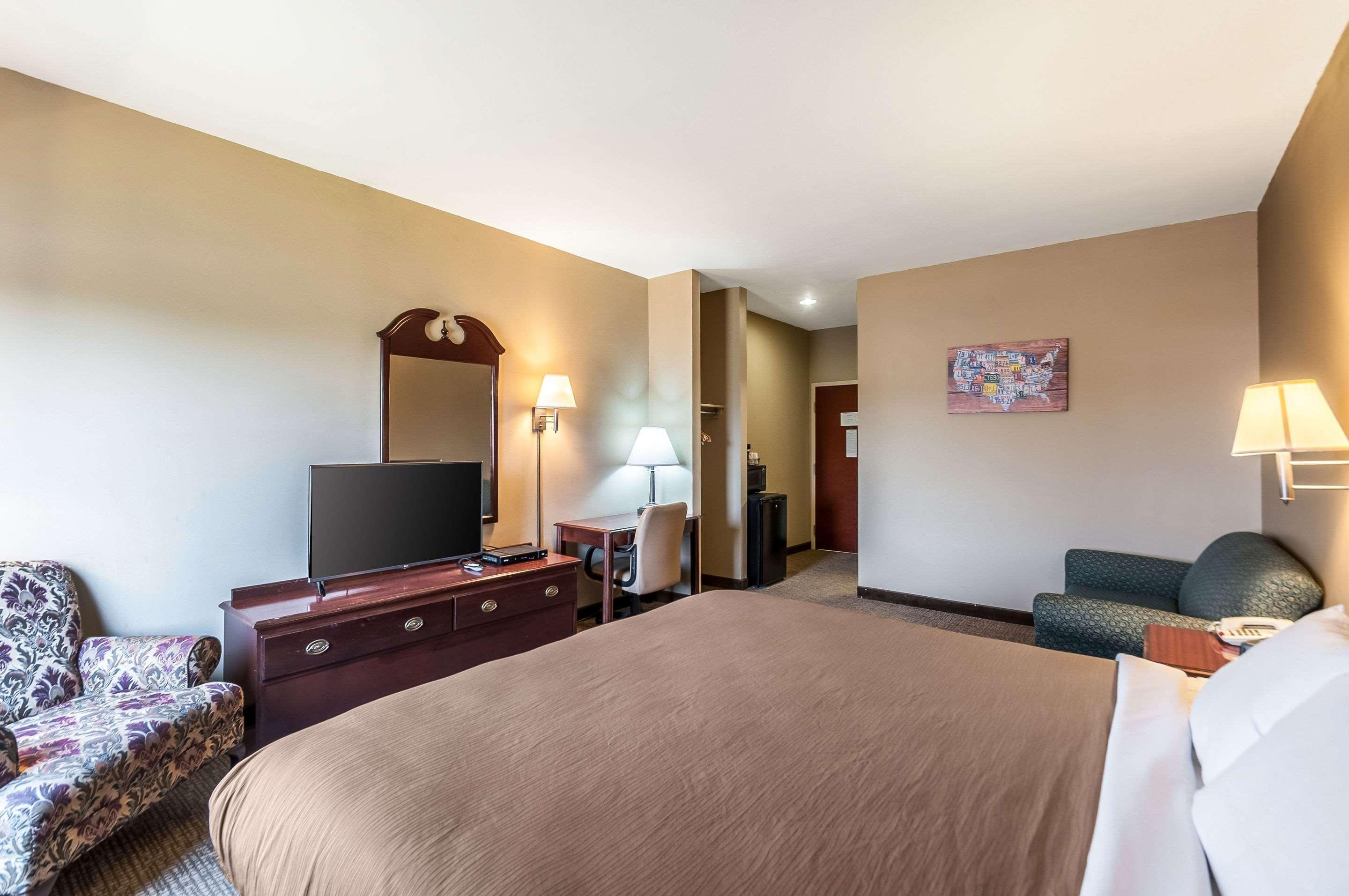 Econo Lodge Inn & Suites Middletown Ngoại thất bức ảnh