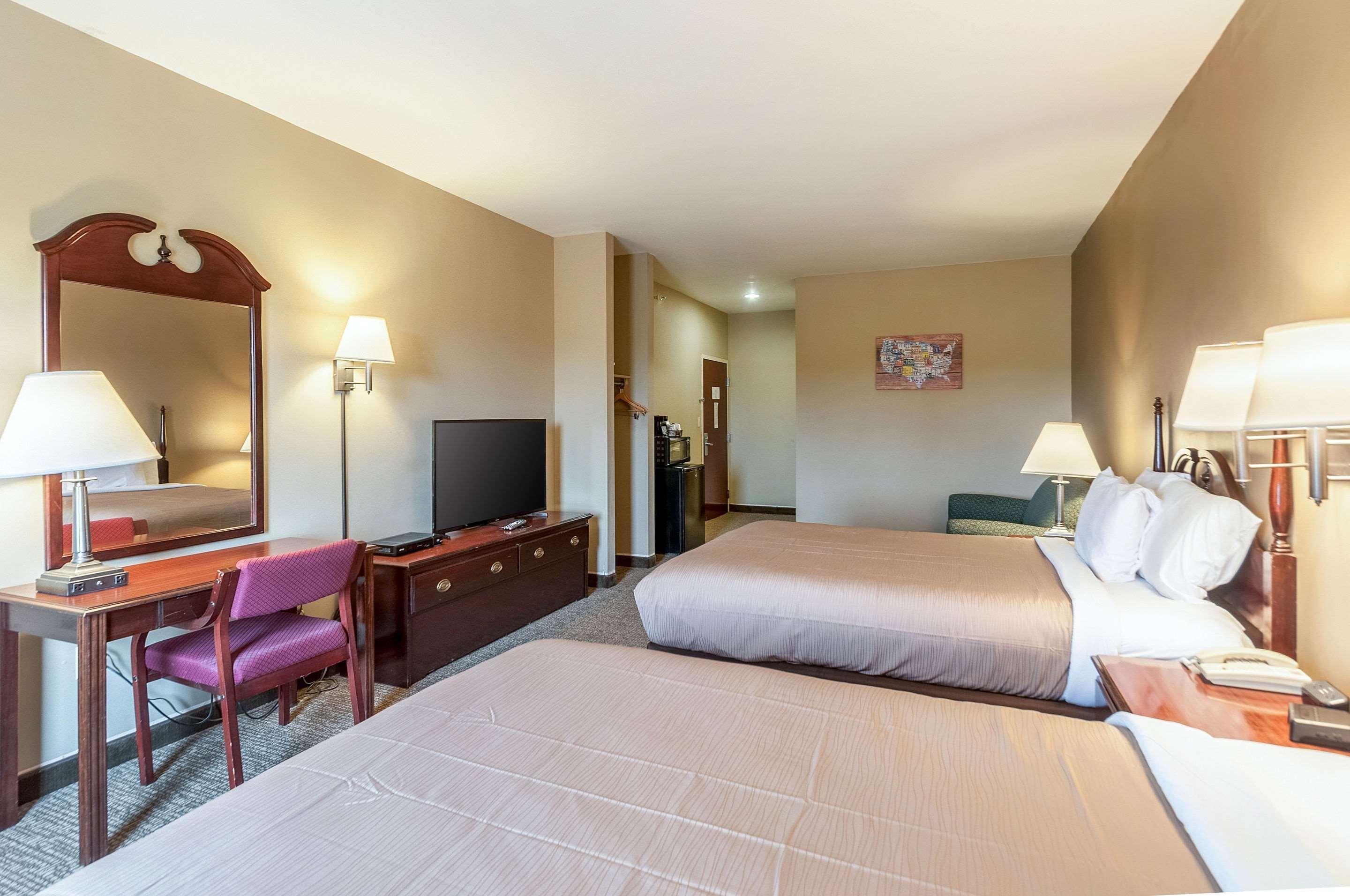 Econo Lodge Inn & Suites Middletown Ngoại thất bức ảnh