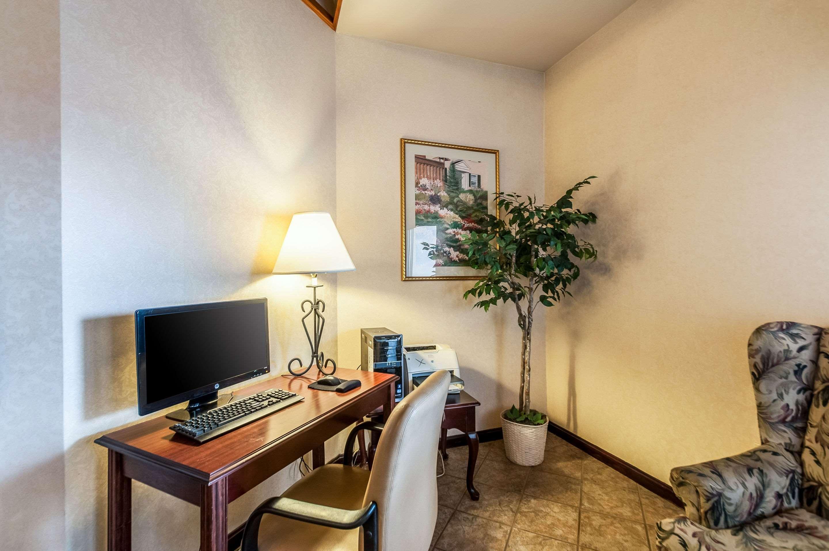 Econo Lodge Inn & Suites Middletown Ngoại thất bức ảnh