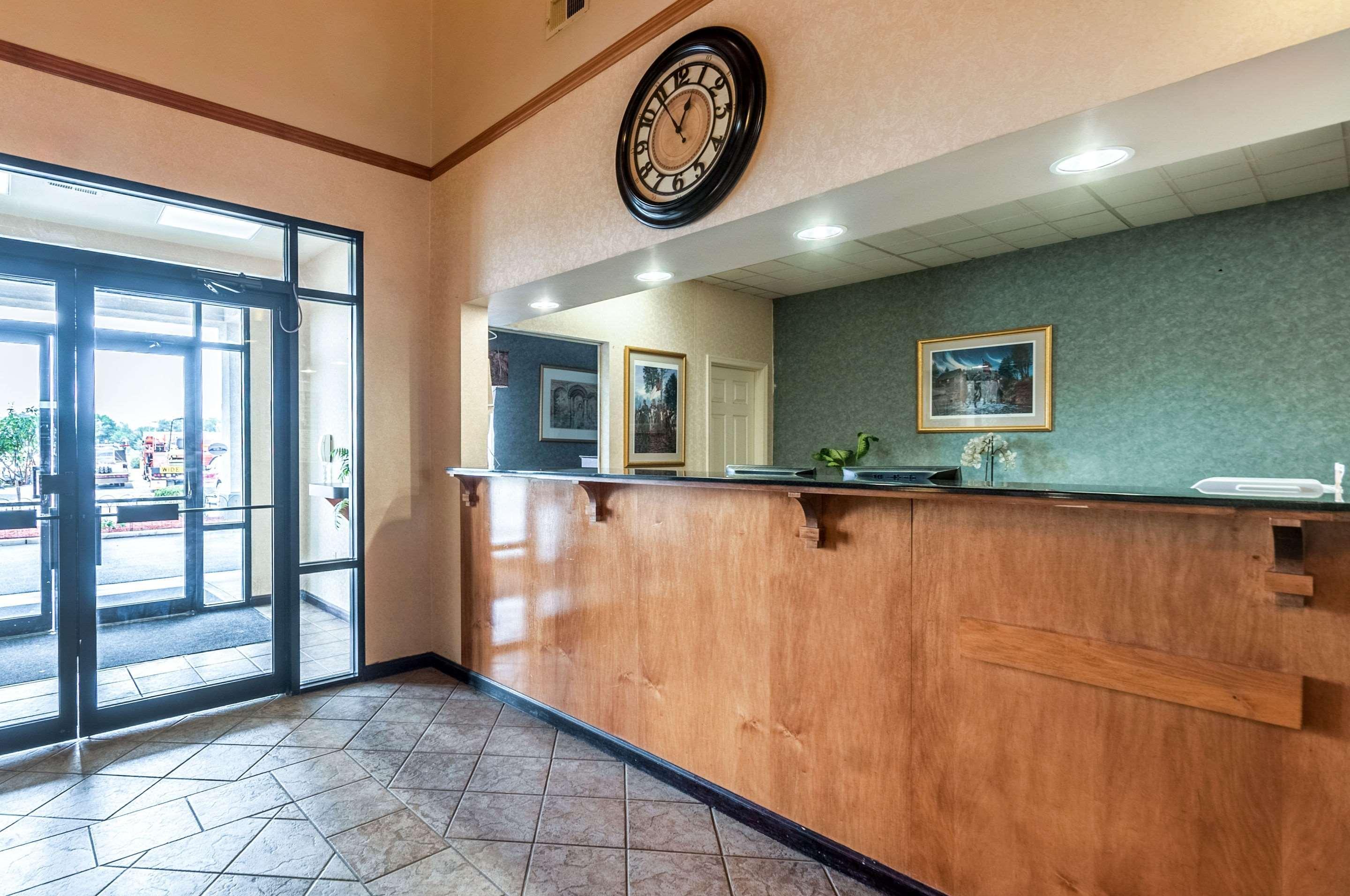Econo Lodge Inn & Suites Middletown Ngoại thất bức ảnh