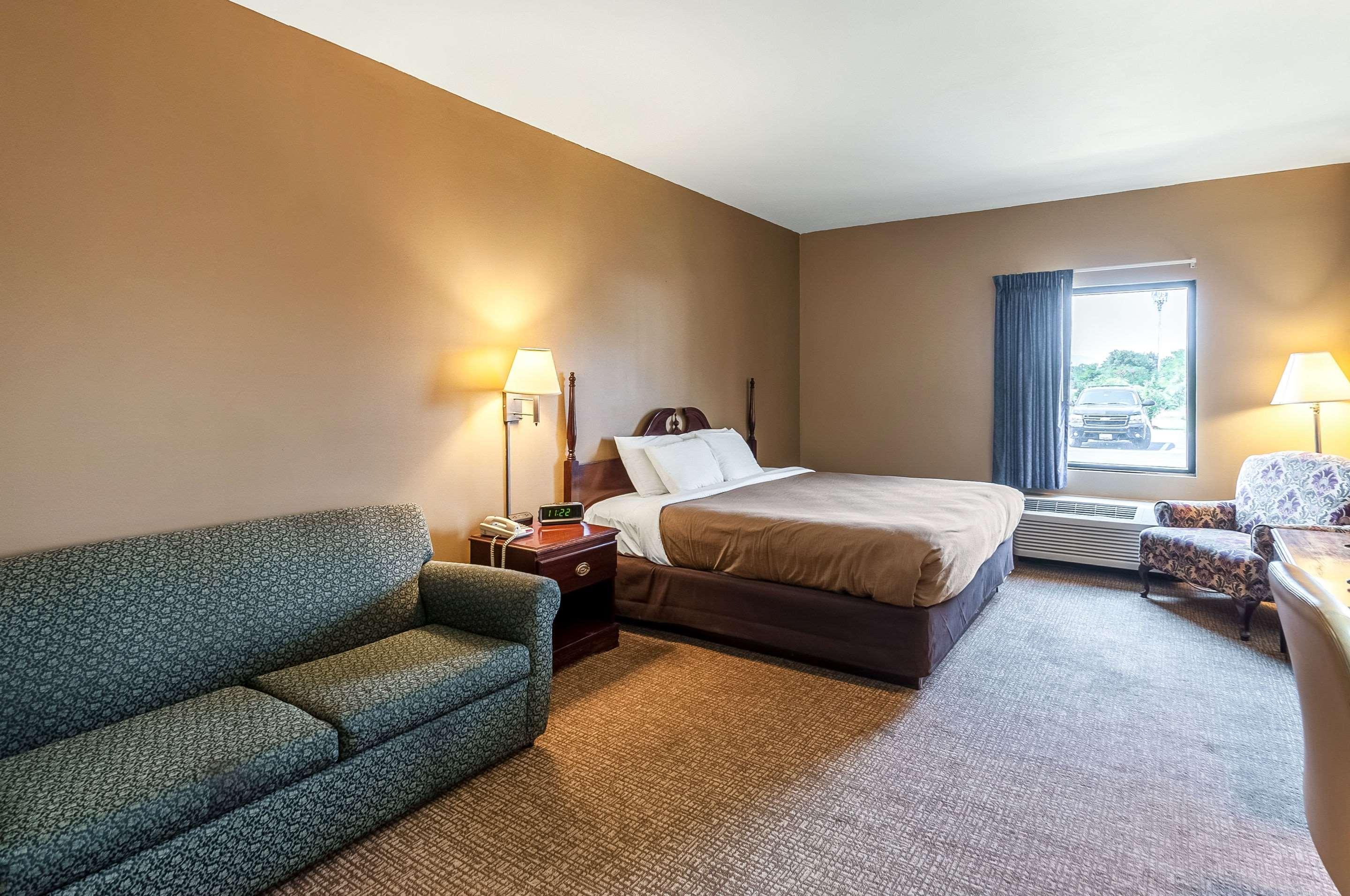 Econo Lodge Inn & Suites Middletown Ngoại thất bức ảnh